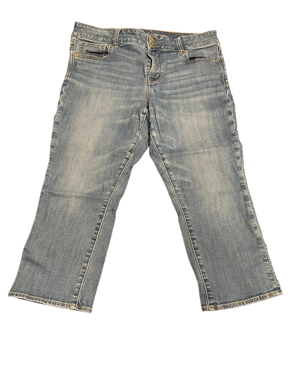 American Eagle Outfitters Light Blue Crop Jeans Size 16 short